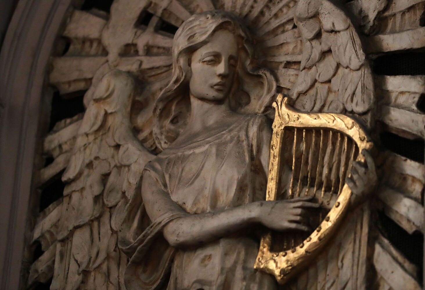 Angel with harp